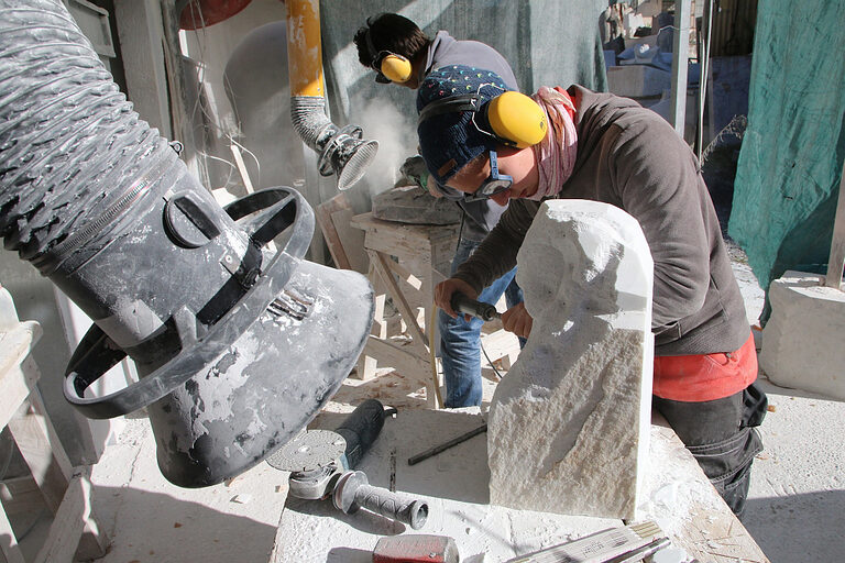 Steinmetz in Carrara Italien