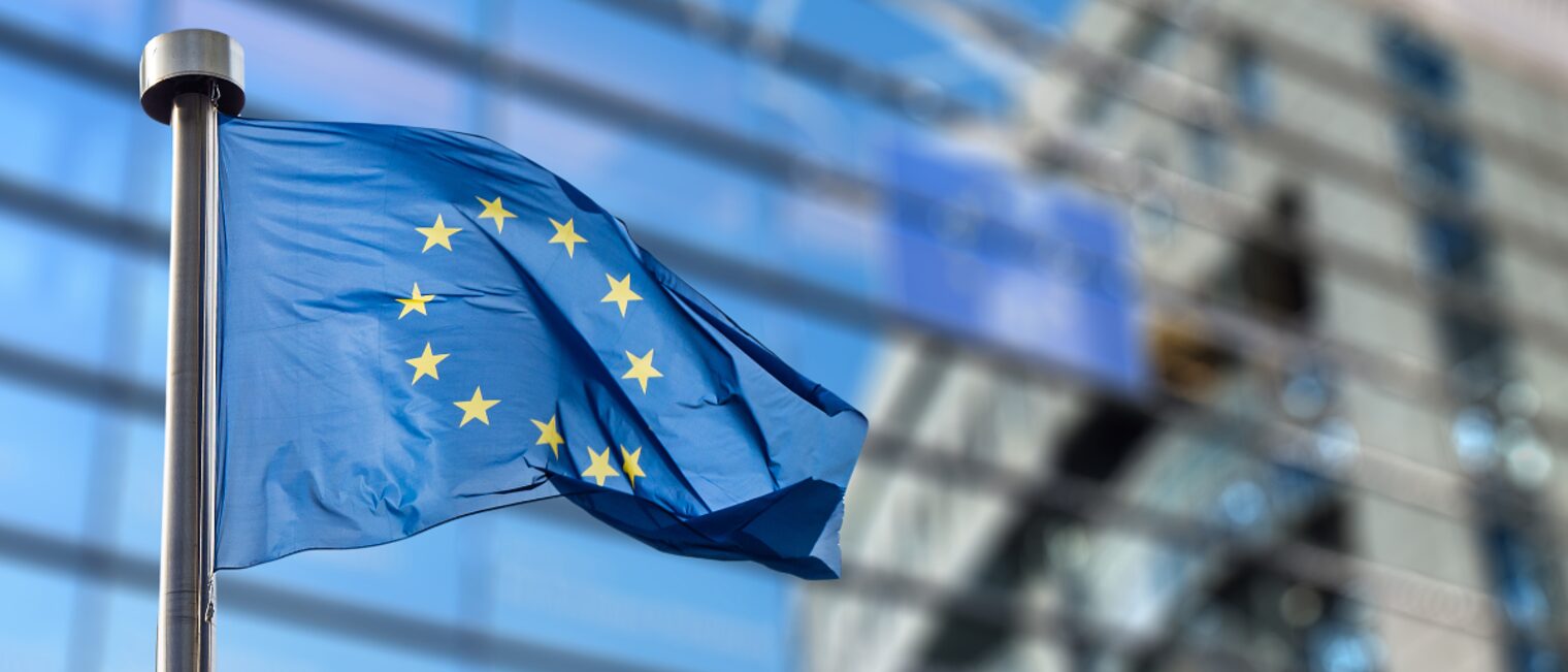 Fahne der Europäischen Union (EU) Fahne der Europäischen Union (EU)