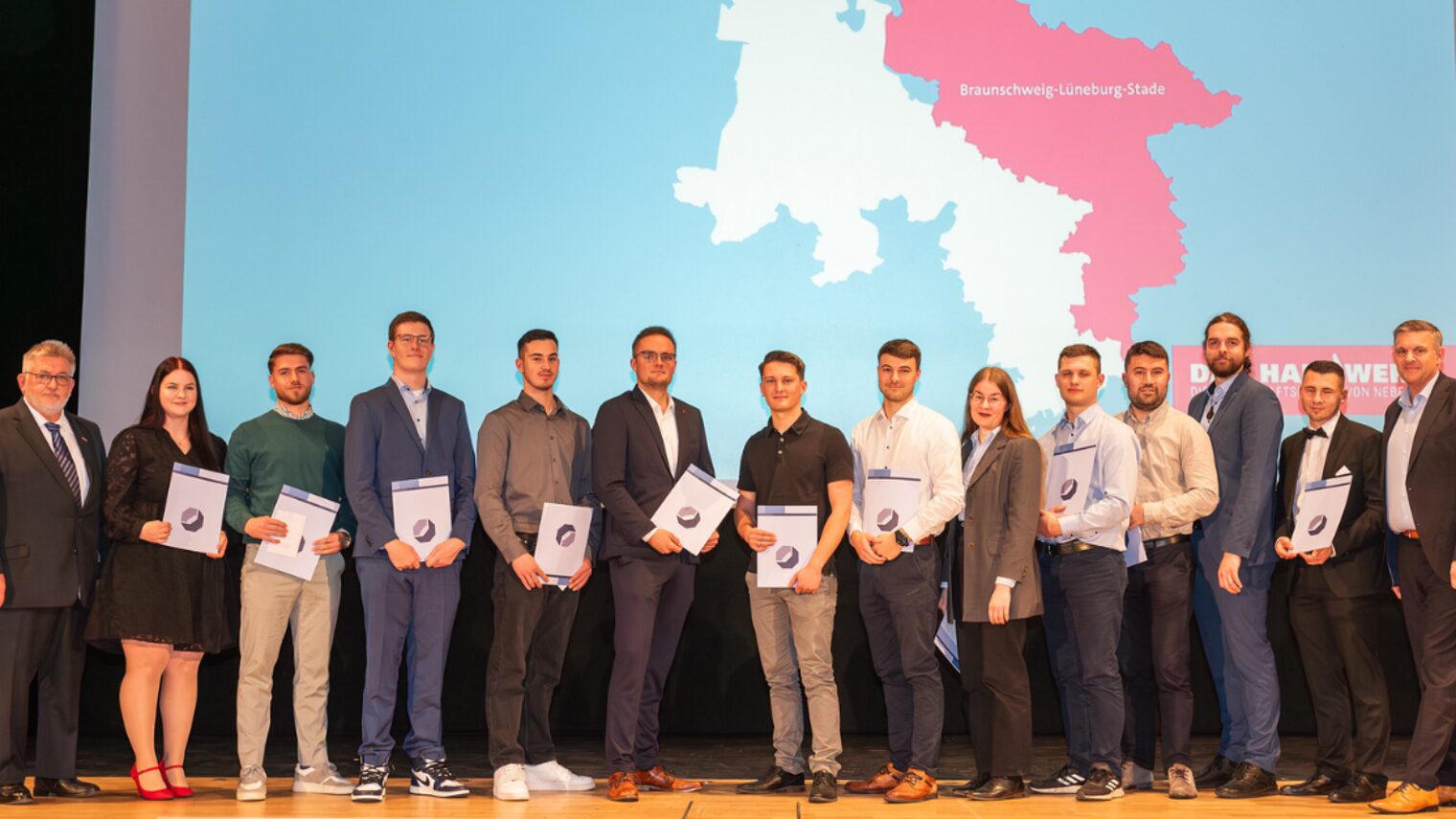 Deutsche Meisterschaft im Handwerk 2024 - Landessieger*innen der Handwerkskammer Braunschweig-Lüneburg-Stade