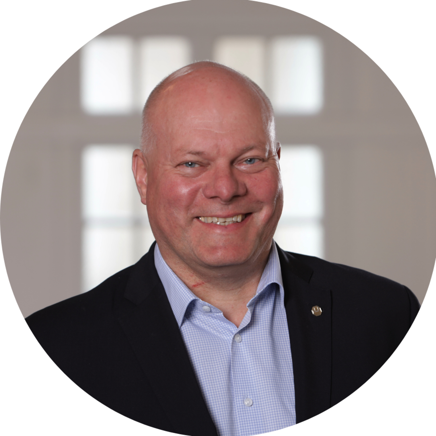 Portraitfoto Norbert Schmudlach