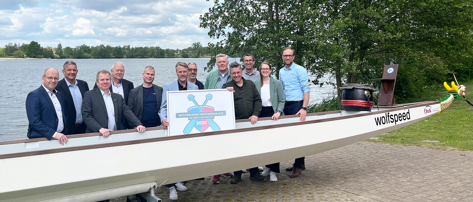 Wolfsburger Handwerks-Cup im Drachenboot Wolfsburger Handwerks-Cup im Drachenboot