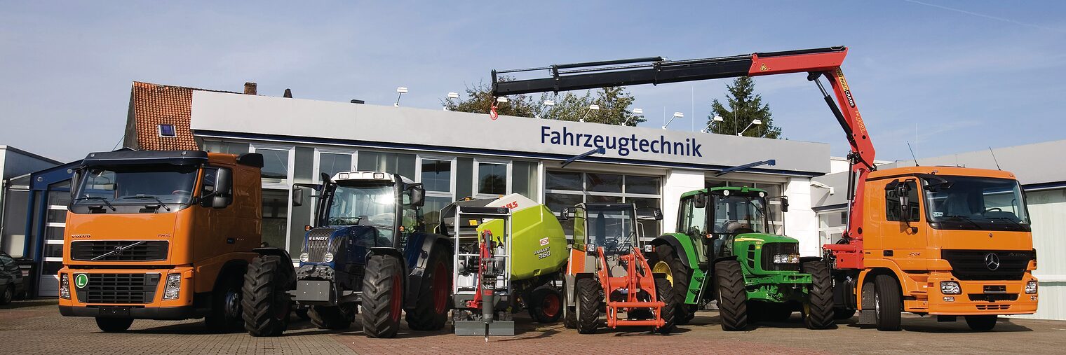 Komzet NLTec, Trecker, Kranwagen,